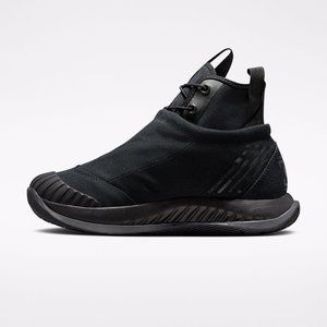NIB Converse Chuck Taylor All Star Utility Hi Explore Counter Climate Black